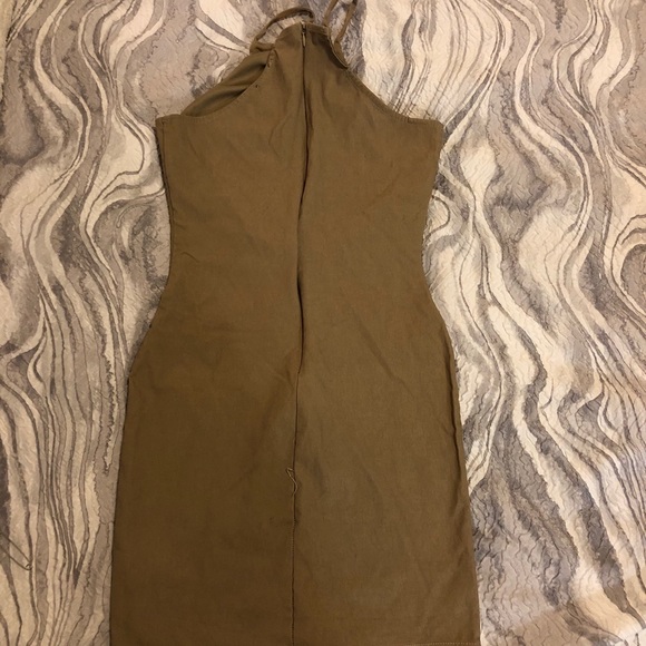 Beige dress - Picture 3 of 3